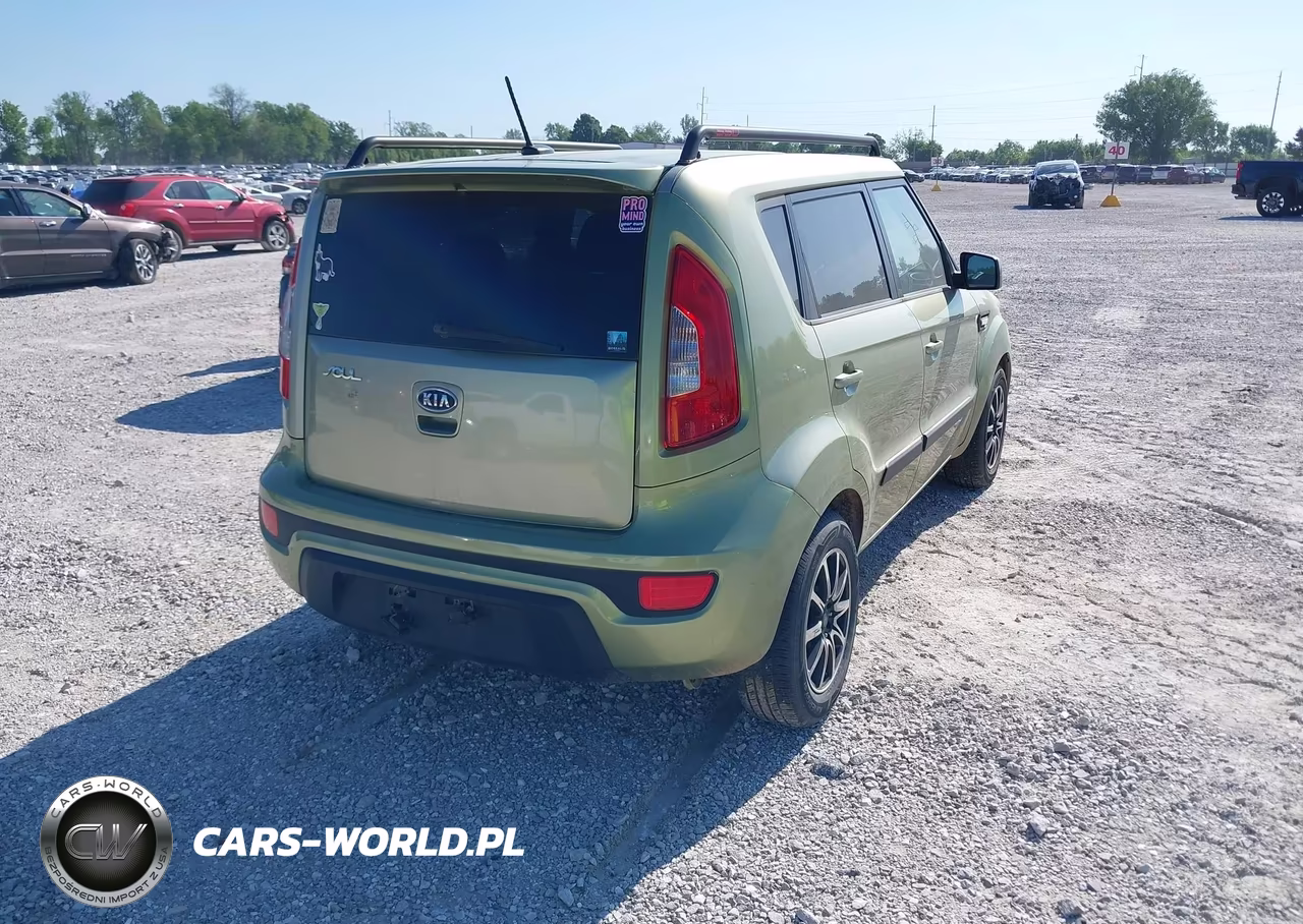 2012 Kia Soul VIN:KNDJT2A52C7465926 - 4
