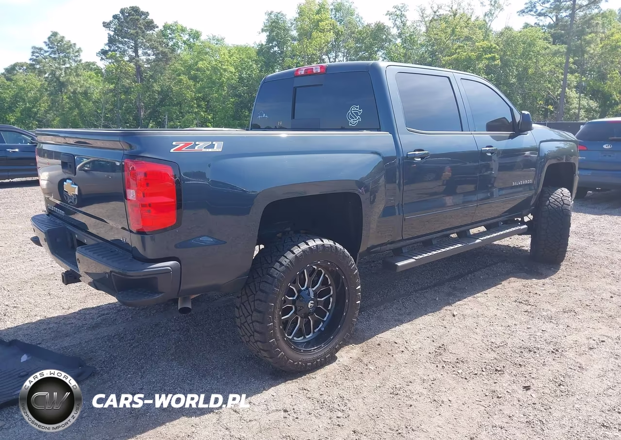 2017 Chevrolet Silverado 1500 2Lt VIN:3GCUKREC2HG353527 - 4