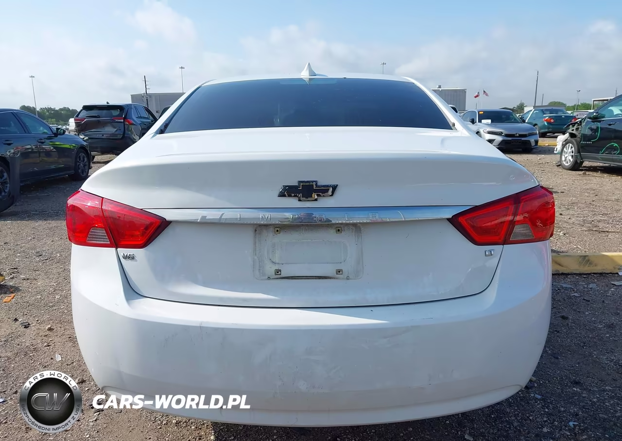 2017 Chevrolet Impala 1Lt VIN:2G1105S37H9121112 - 17