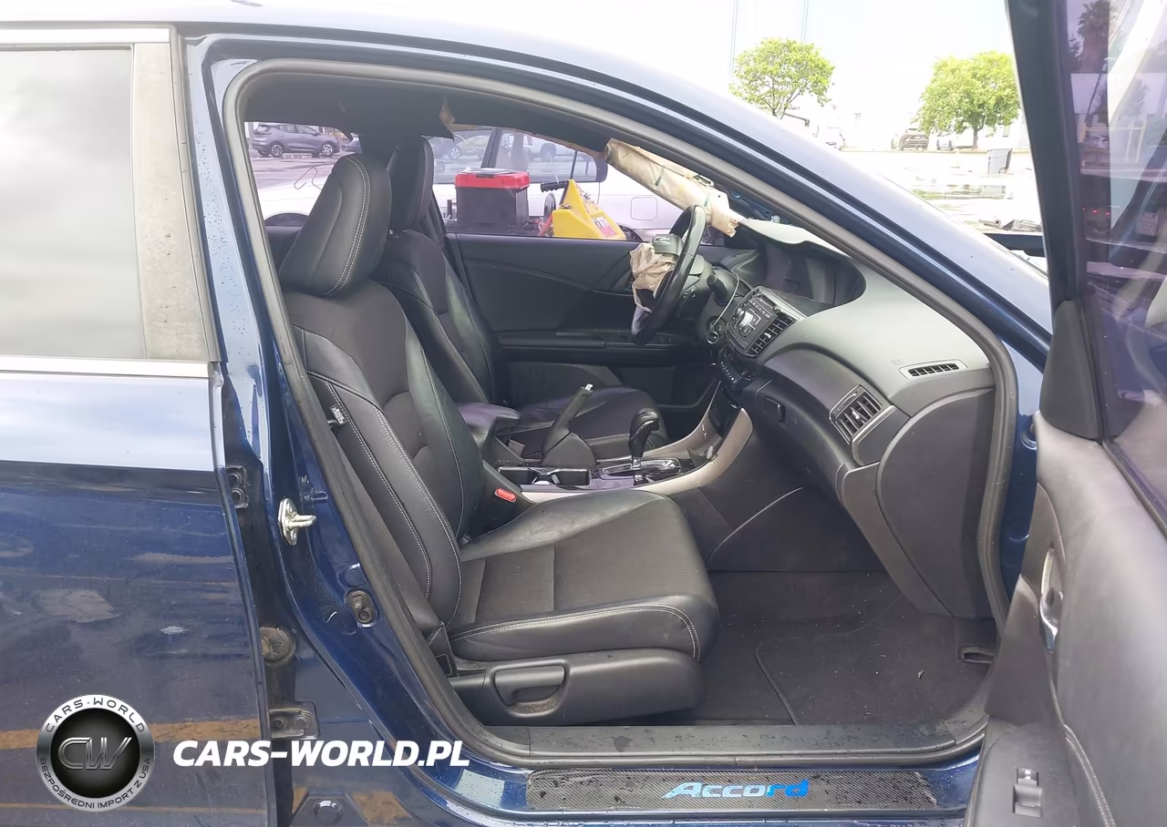 2016 Honda Accord Sport VIN:1HGCR2F50GA216678 - 5