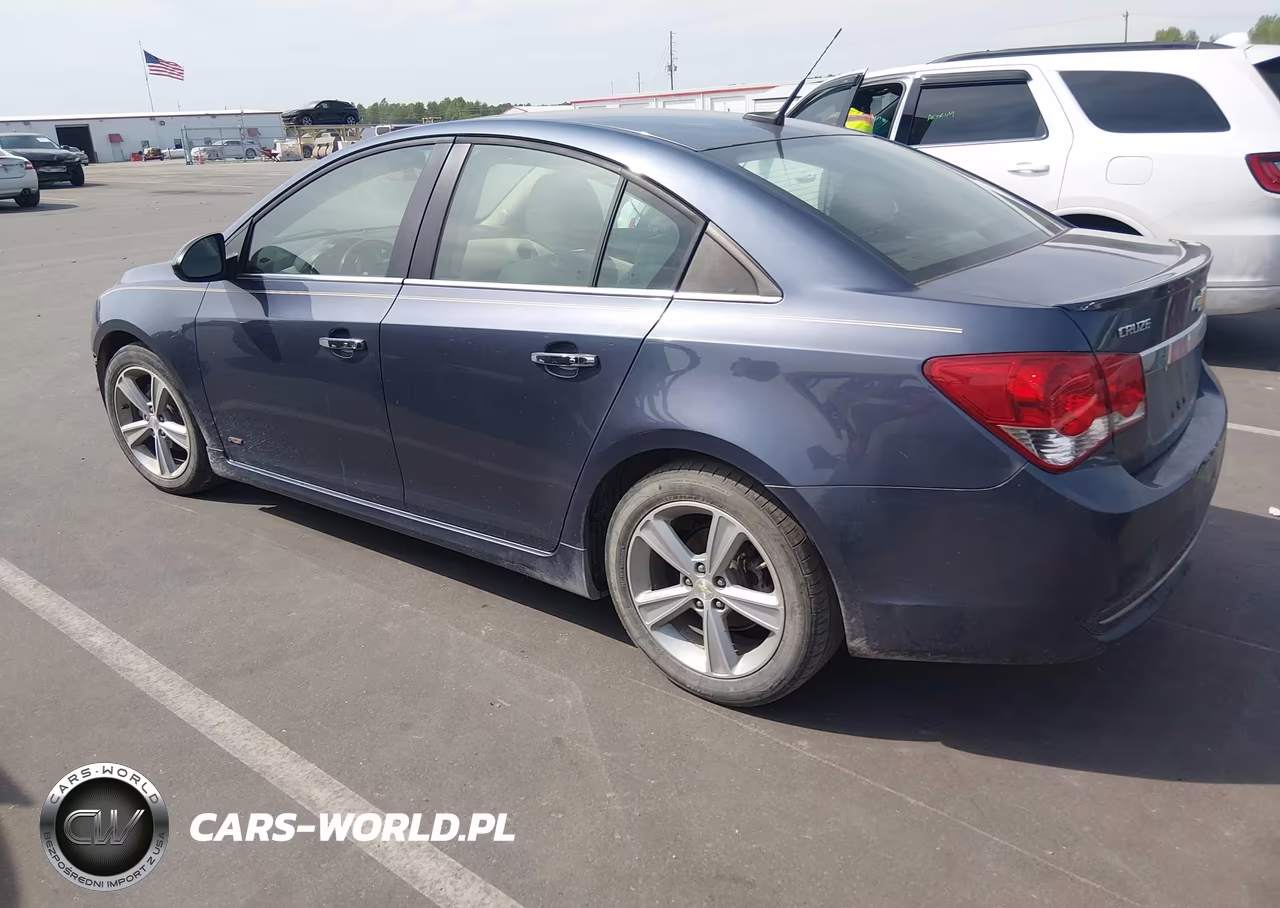 2013 Chevrolet Cruze 2Lt Auto VIN:1G1PE5SB3D7126144 - 3