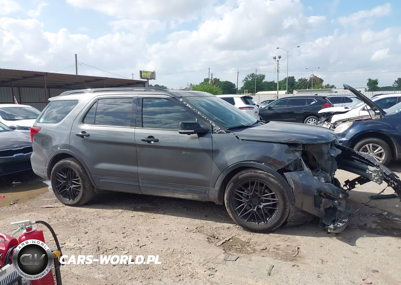 2019 Ford Explorer Sport VIN:1FM5K8GT0KGB38738 - 13