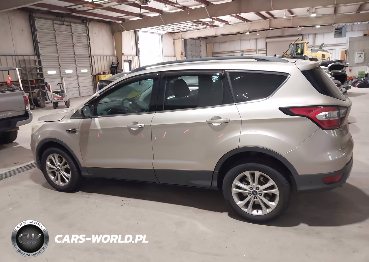 2017 Ford Escape Se VIN:1FMCU0GD9HUC72380 - 15
