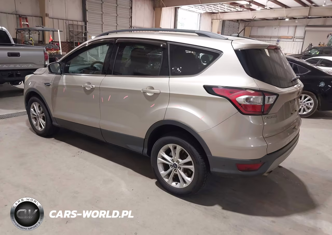 2017 Ford Escape Se VIN:1FMCU0GD9HUC72380 - 3
