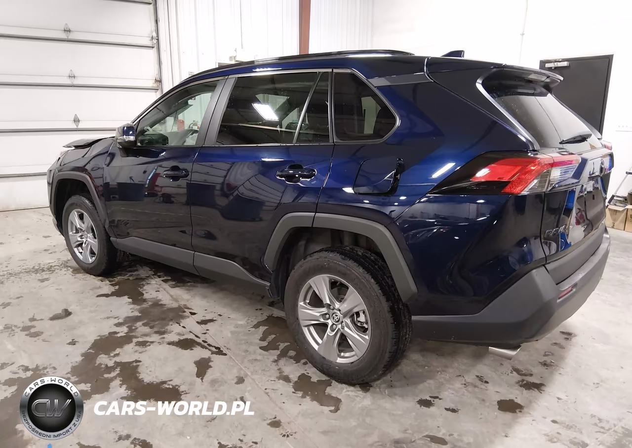 2024 Toyota Rav4 Xle VIN:2T3P1RFV9RW441203 - 3