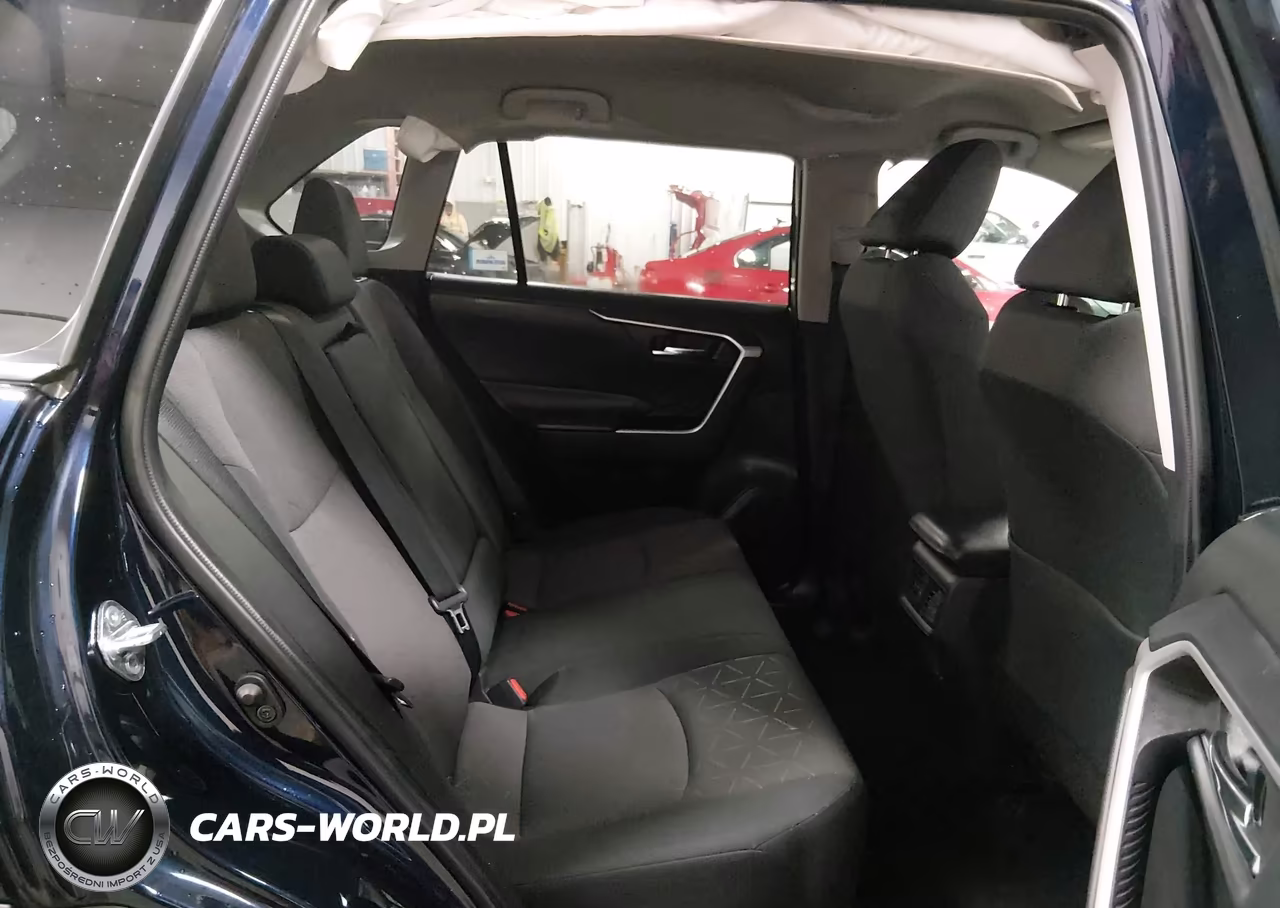 2024 Toyota Rav4 Xle VIN:2T3P1RFV9RW441203 - 8