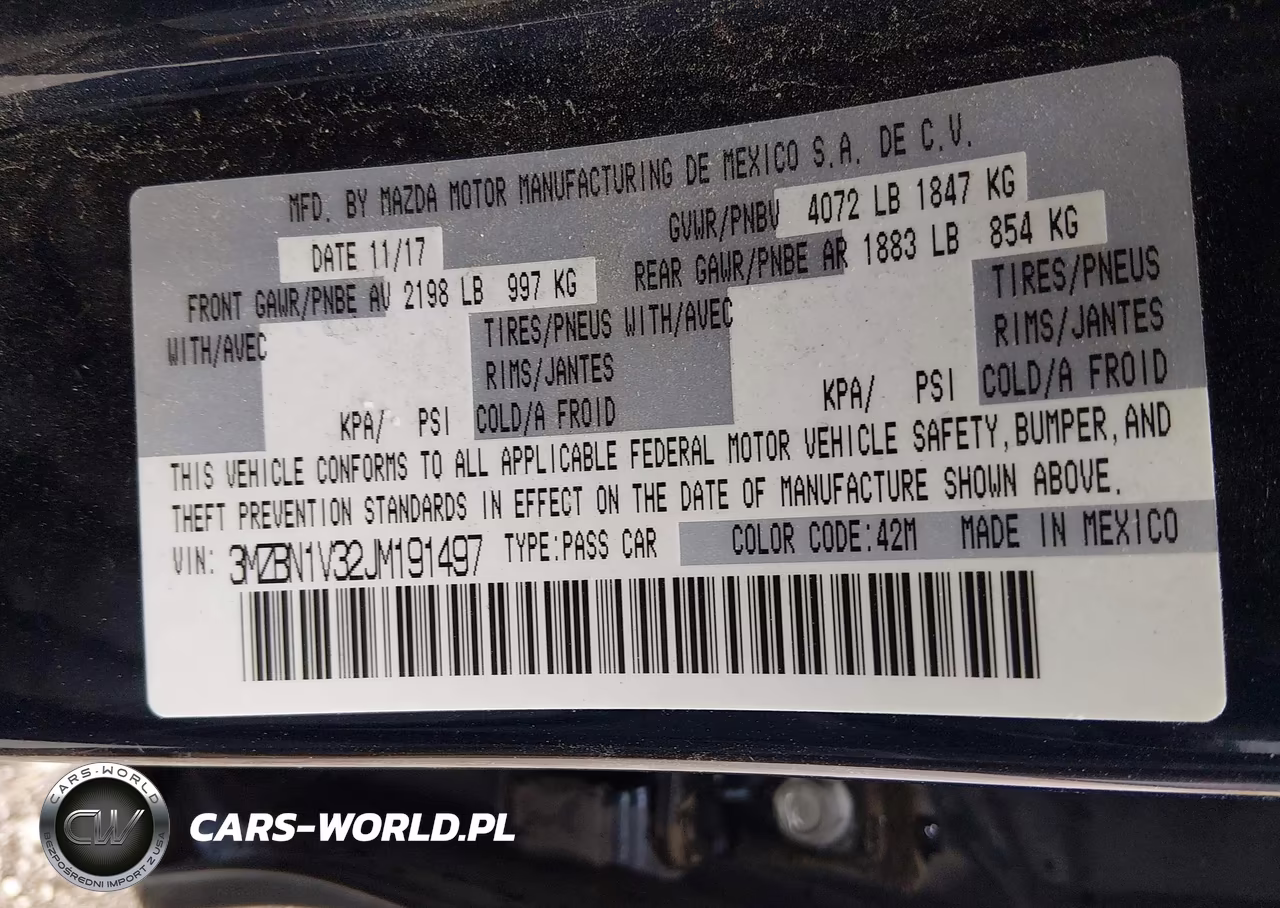 2018 Mazda Mazda3 Touring VIN:3MZBN1V32JM191497 - 9