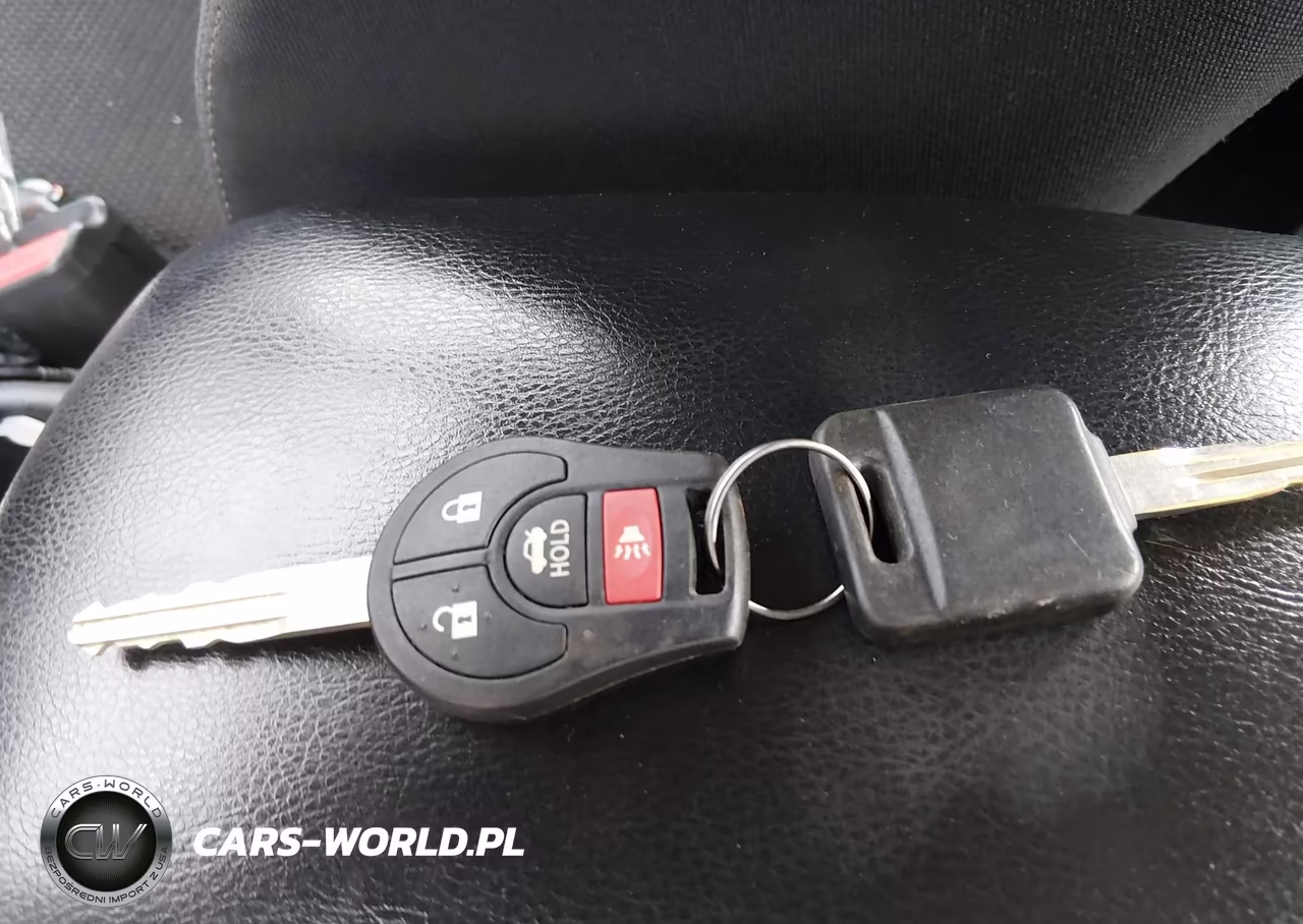 2016 Nissan Sentra S VIN:3N1AB7AP0GY226450 - 11