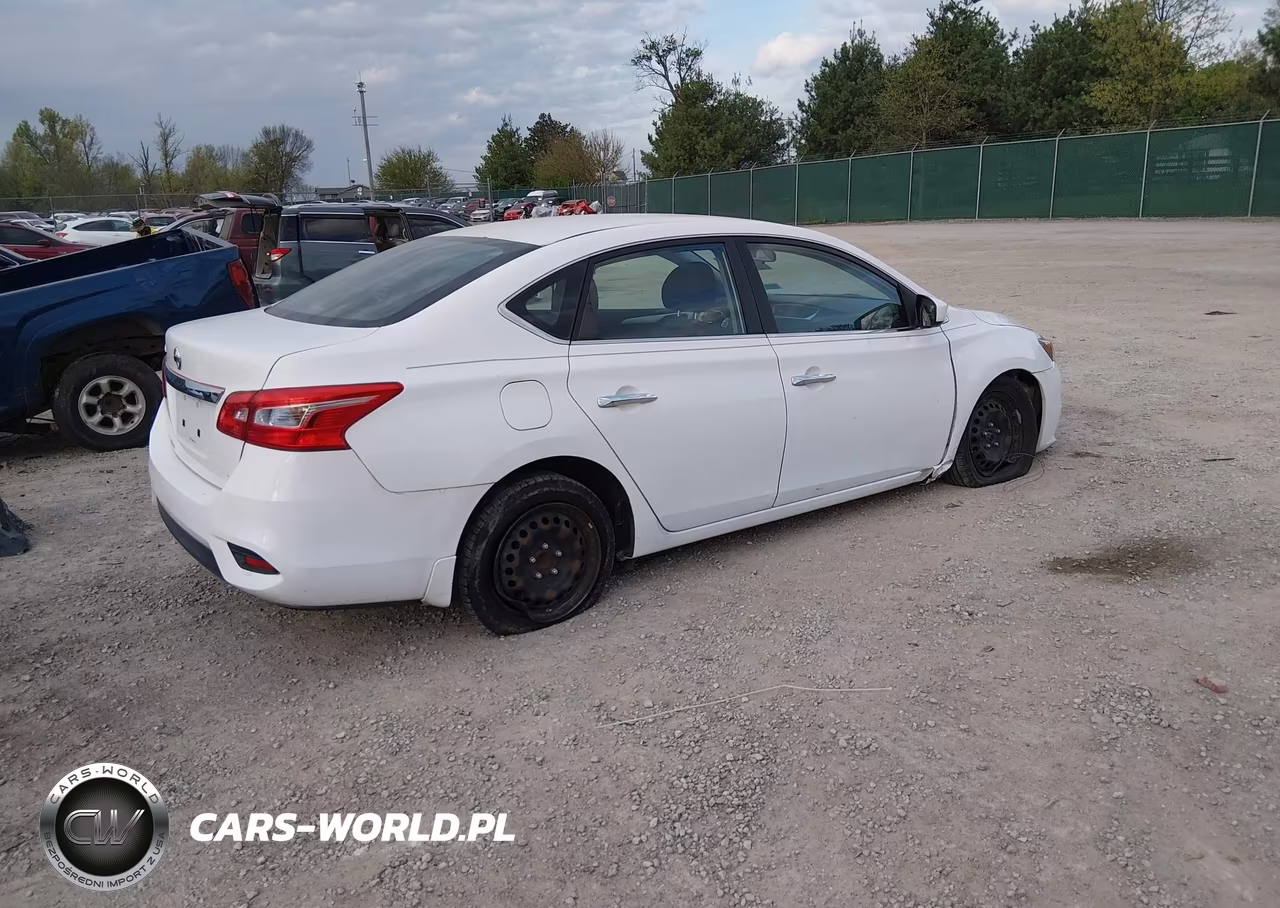 2016 Nissan Sentra S VIN:3N1AB7AP0GY226450 - 4