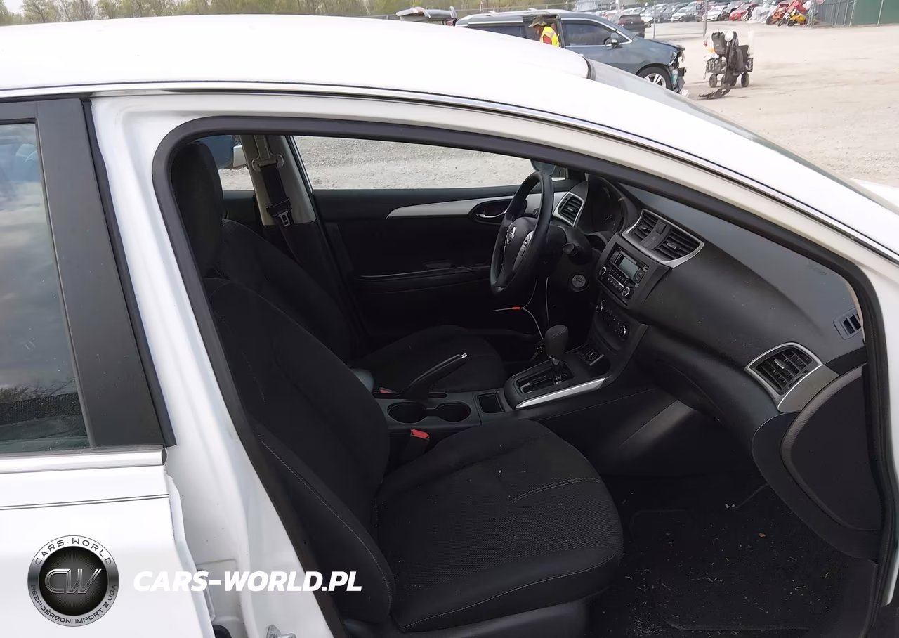 2016 Nissan Sentra S VIN:3N1AB7AP0GY226450 - 5