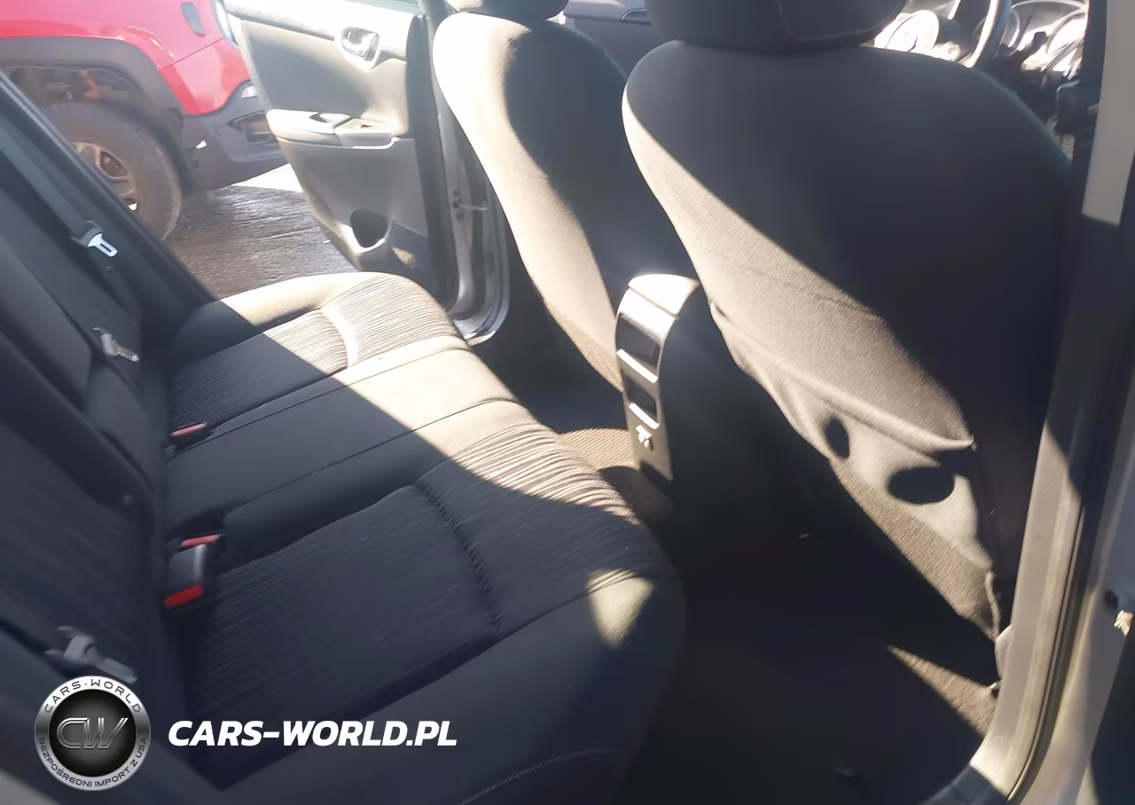 2019 Nissan Sentra Sv VIN:3N1AB7AP5KY446675 - 8