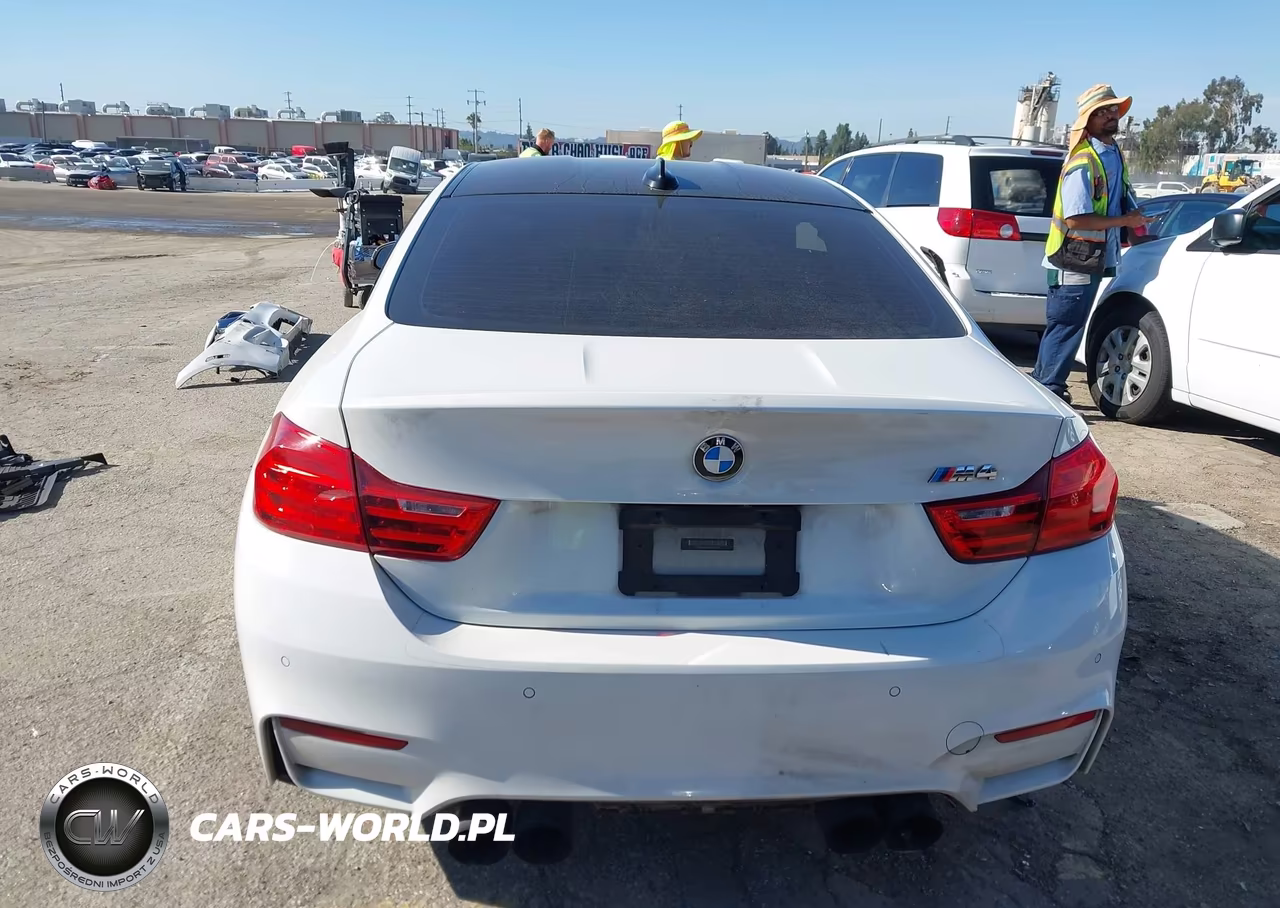 2015 BMW M4 VIN:WBS3R9C50FF708732 - 17