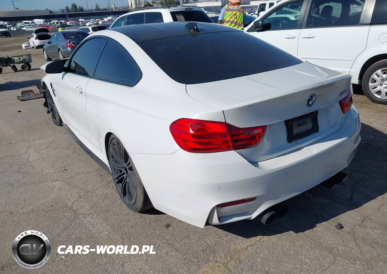 2015 BMW M4 VIN:WBS3R9C50FF708732 - 3
