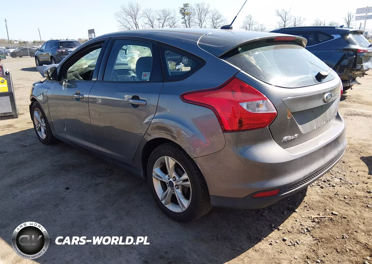2014 Ford Focus Se VIN:1FADP3K26EL265238 - 3
