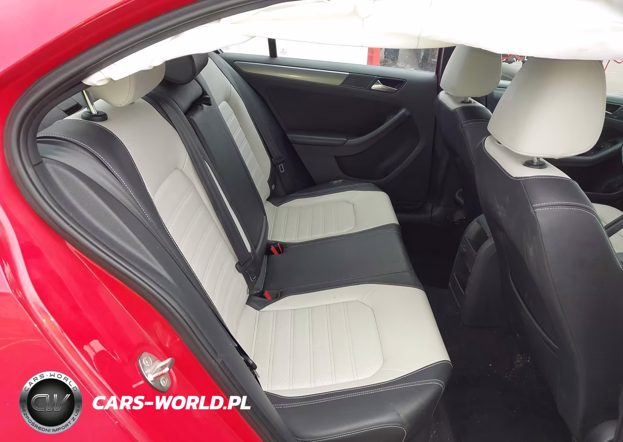 2016 Volkswagen Jetta 1.8T Sport VIN:3VWB17AJXGM374173 - 8