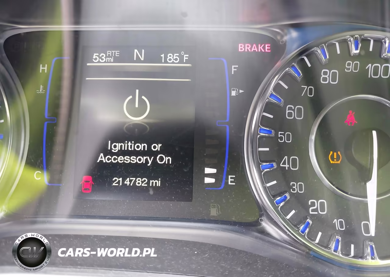 2015 Chrysler 200 Limited VIN:1C3CCCAB0FN726110 - 16