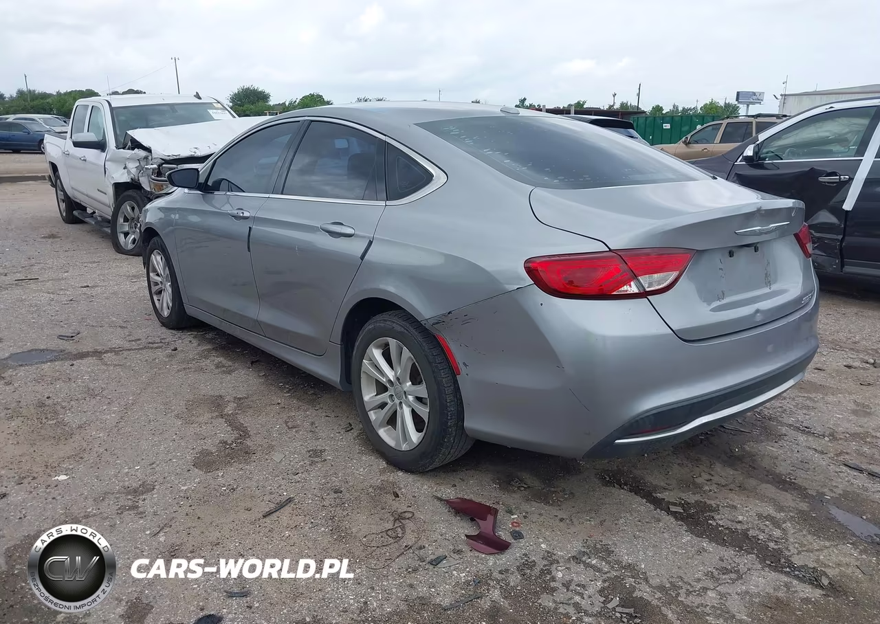 2015 Chrysler 200 Limited VIN:1C3CCCAB0FN726110 - 3