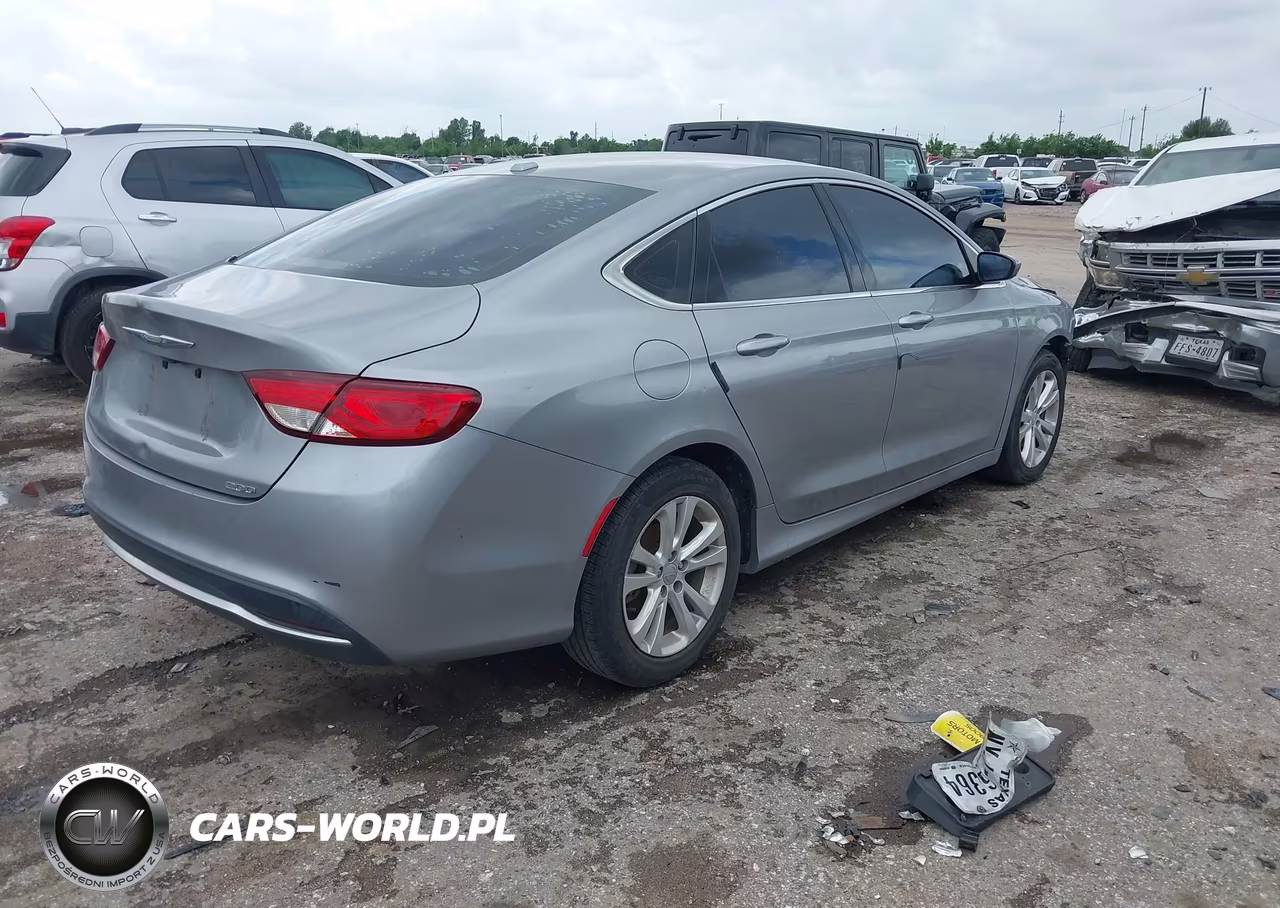 2015 Chrysler 200 Limited VIN:1C3CCCAB0FN726110 - 4