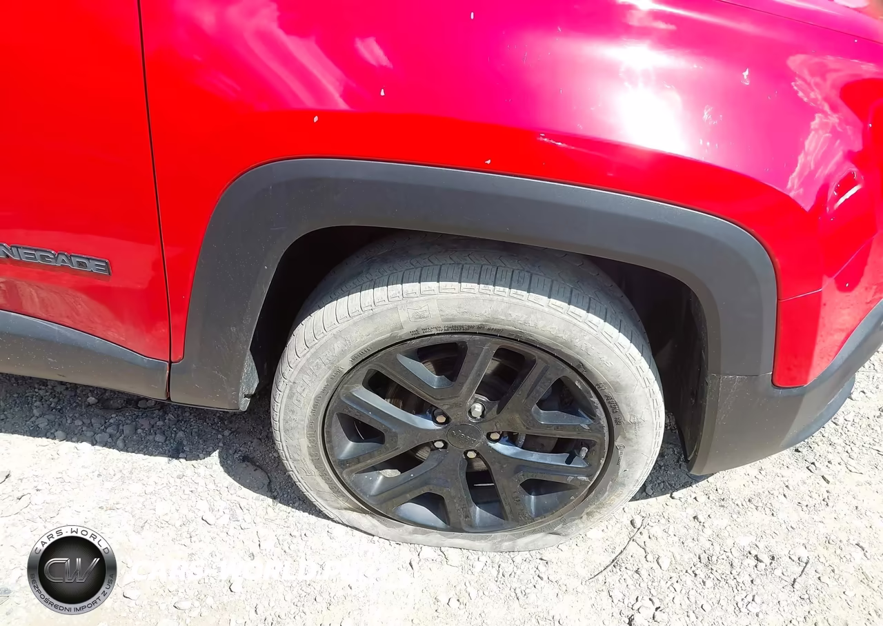 2018 Jeep Renegade Altitude Fwd VIN:ZACCJABB5JPG69150 - 6