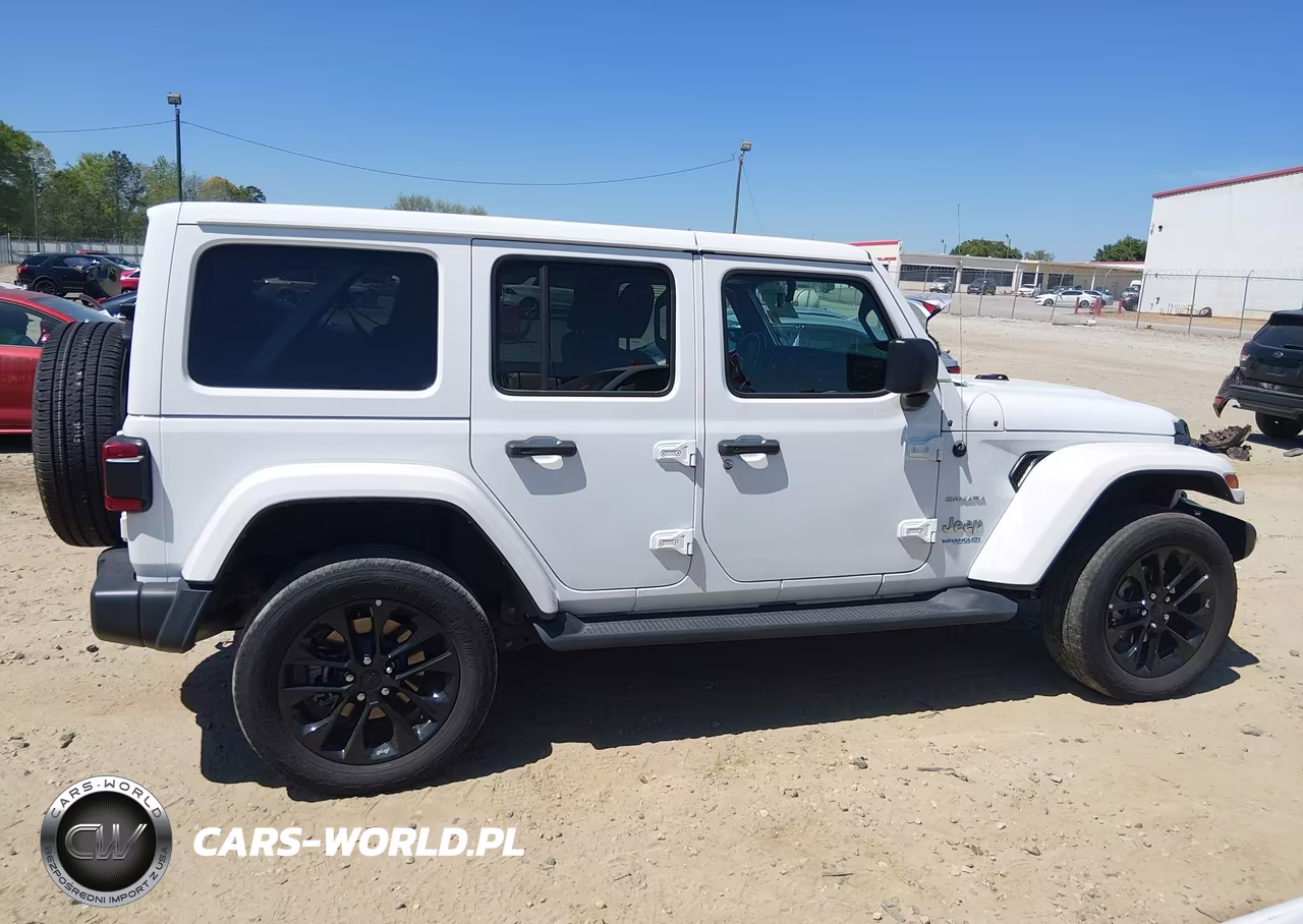 2021 Jeep Wrangler 4Xe Unlimited Sahara 4X4 VIN:1C4JJXP69MW829995 - 14