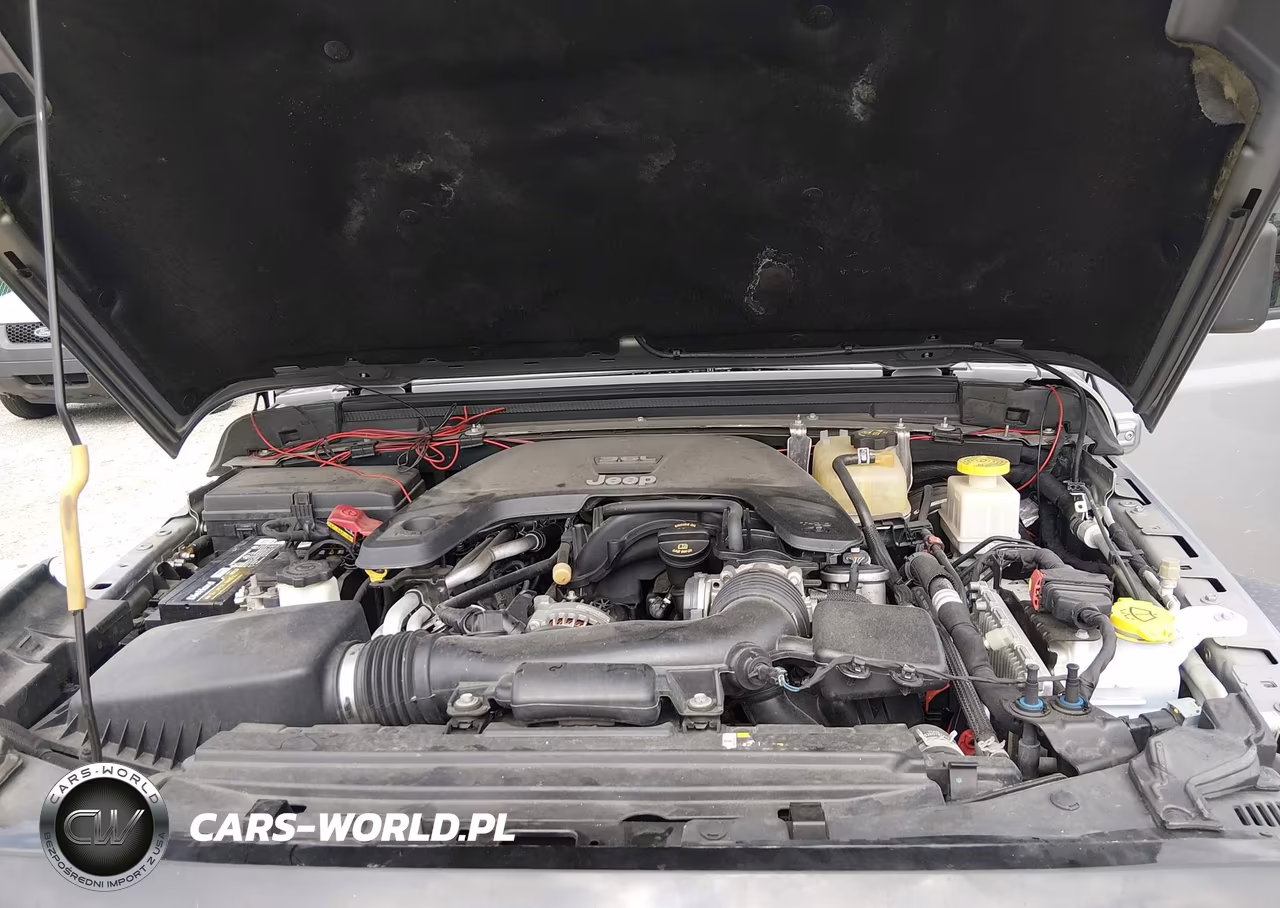 2020 Jeep Gladiator Sport S 4X4 VIN:1C6HJTAG8LL160201 - 10