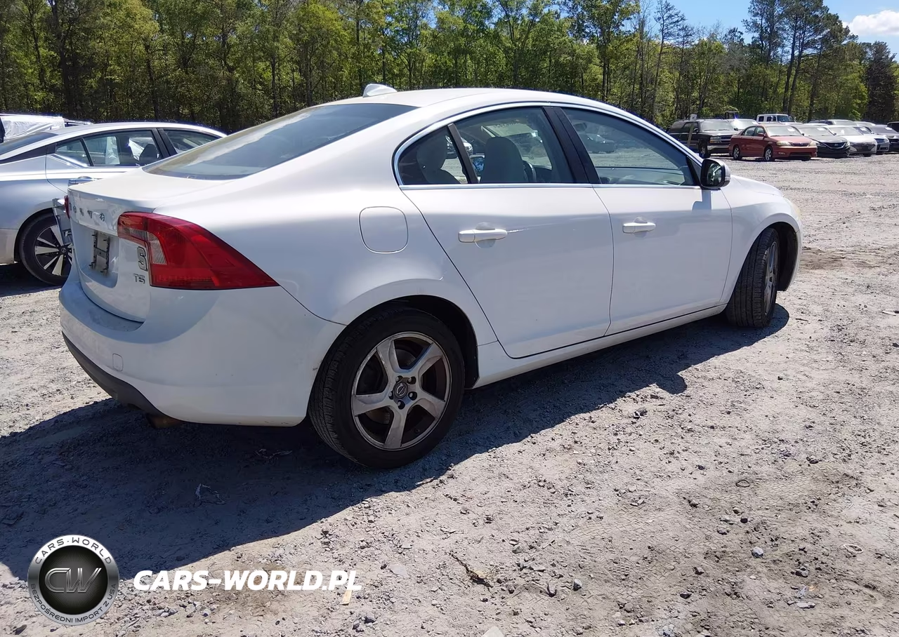 2012 Volvo S60 T5 VIN:YV1622FS2C2026076 - 4