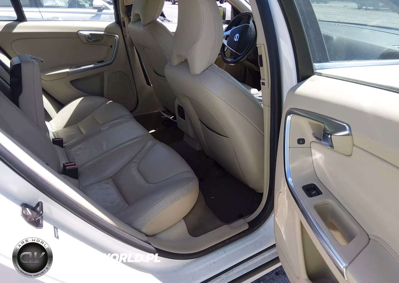 2012 Volvo S60 T5 VIN:YV1622FS2C2026076 - 8