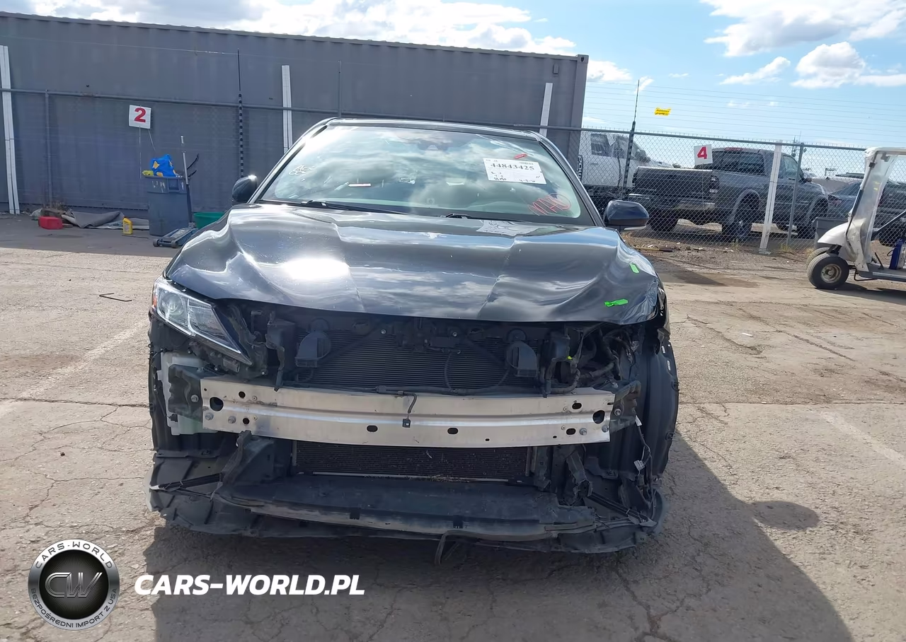 2020 Toyota Camry Se VIN:4T1J11AK2LU995767 - 13