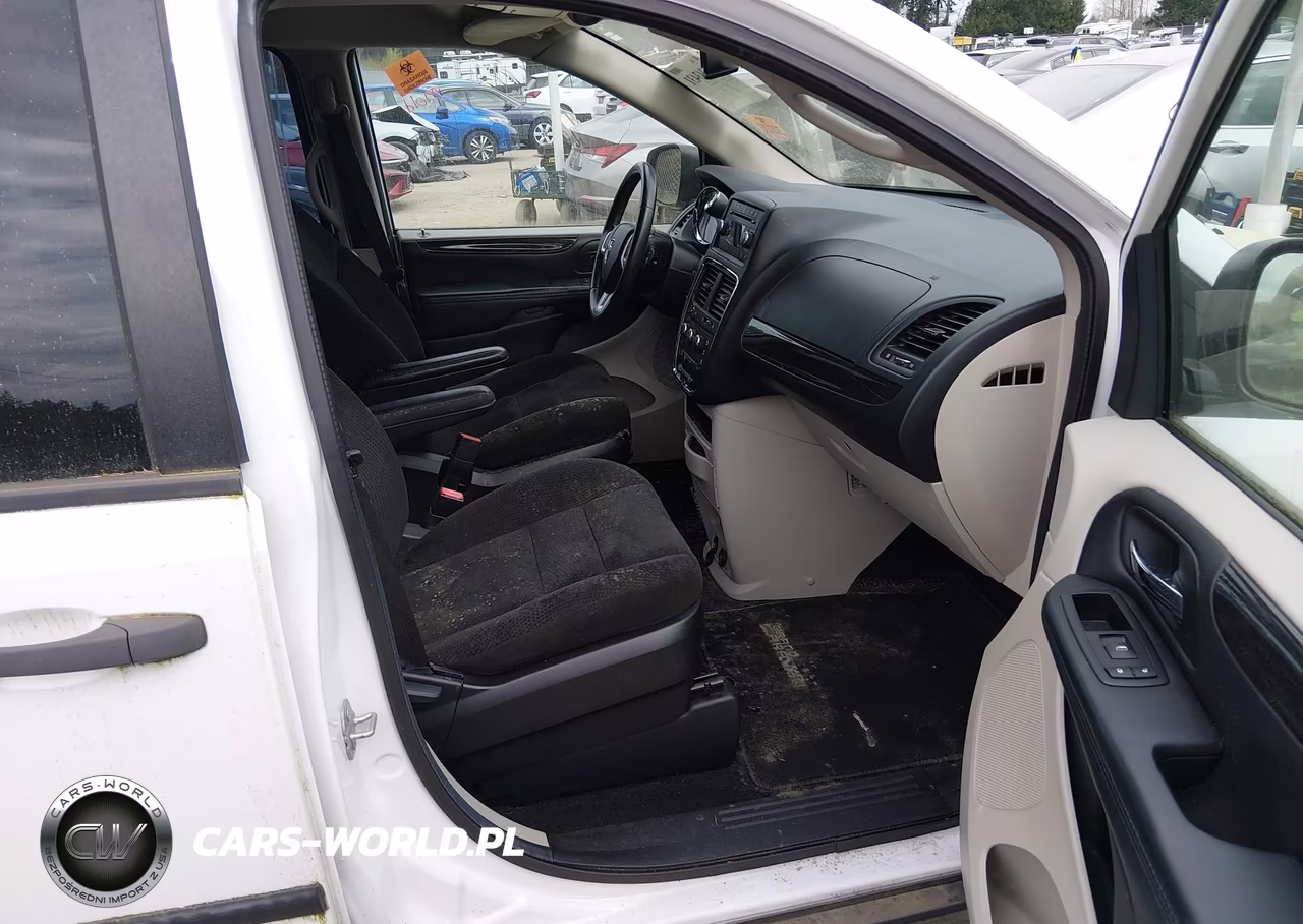 2015 Dodge Grand Caravan American Value Pkg VIN:2C4RDGBG1FR725636 - 5