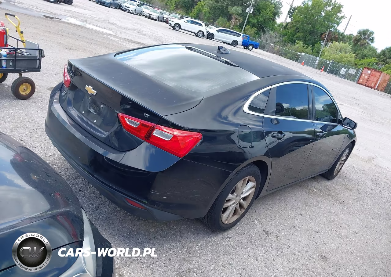 2016 Chevrolet Malibu 1Lt VIN:1G1ZE5ST7GF304648 - 4