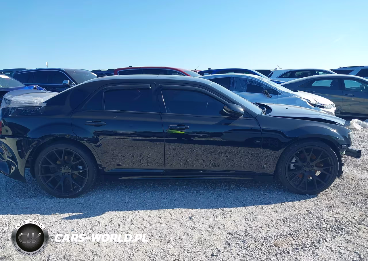 2016 Chrysler 300 S VIN:2C3CCABT0GH100255 - 14