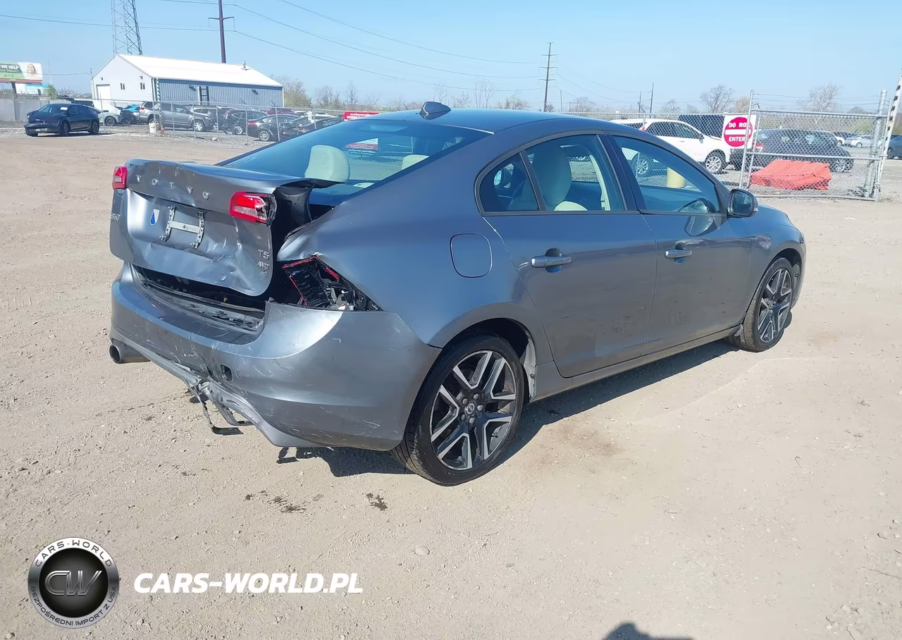 2018 Volvo S60 Dynamic VIN:YV140MTL7J2457984 - 4