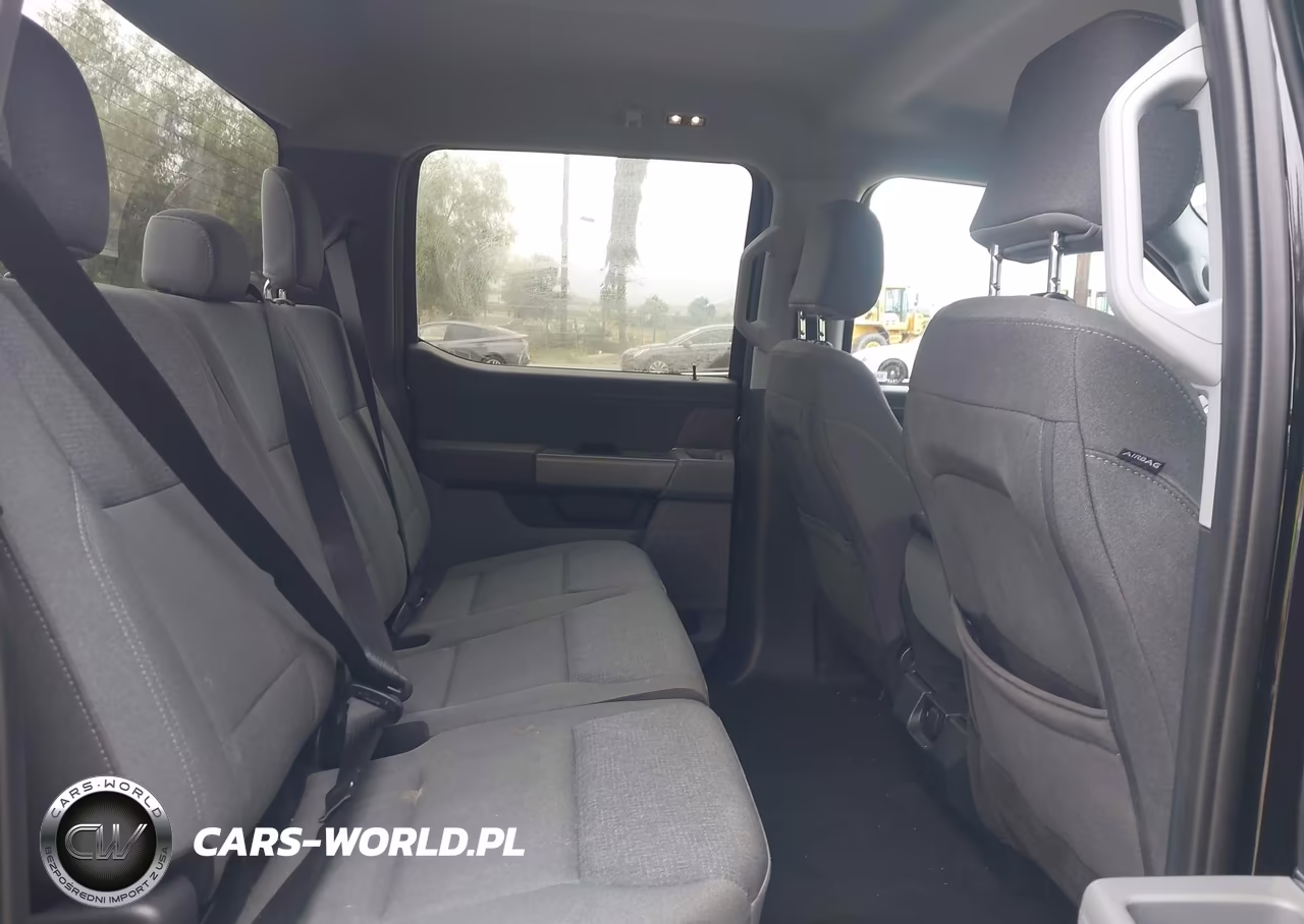 2025 Ford F-150 Xlt VIN:1FTEW3K57SKE28203 - 8
