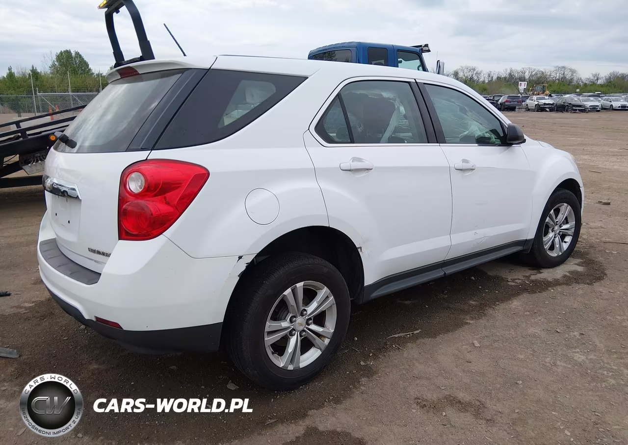 2015 Chevrolet Equinox Ls VIN:2GNALAEK1F1102732 - 4