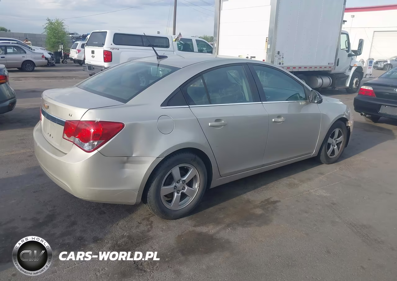 2014 Chevrolet Cruze 1Lt Auto VIN:1G1PC5SB8E7154867 - 4