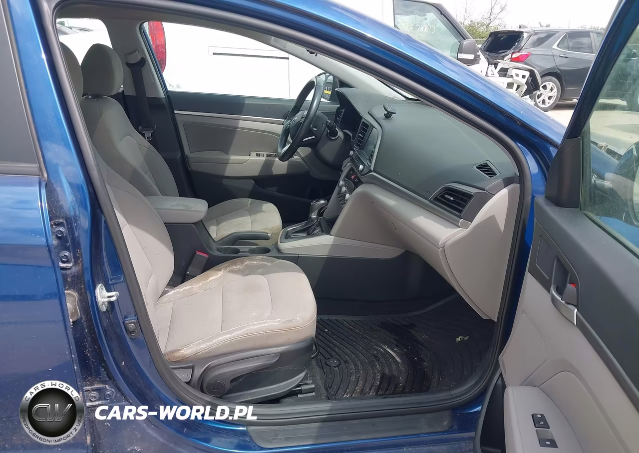 2020 Hyundai Elantra Value Edition VIN:5NPD84LFXLH517072 - 5