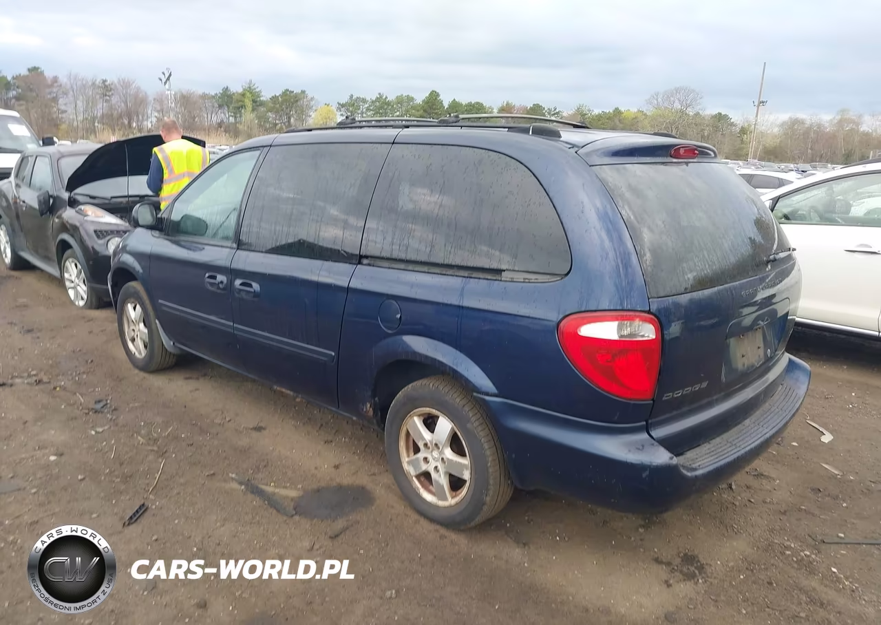 2005 Dodge Grand Caravan Sxt VIN:2D4GP44L15R459589 - 3