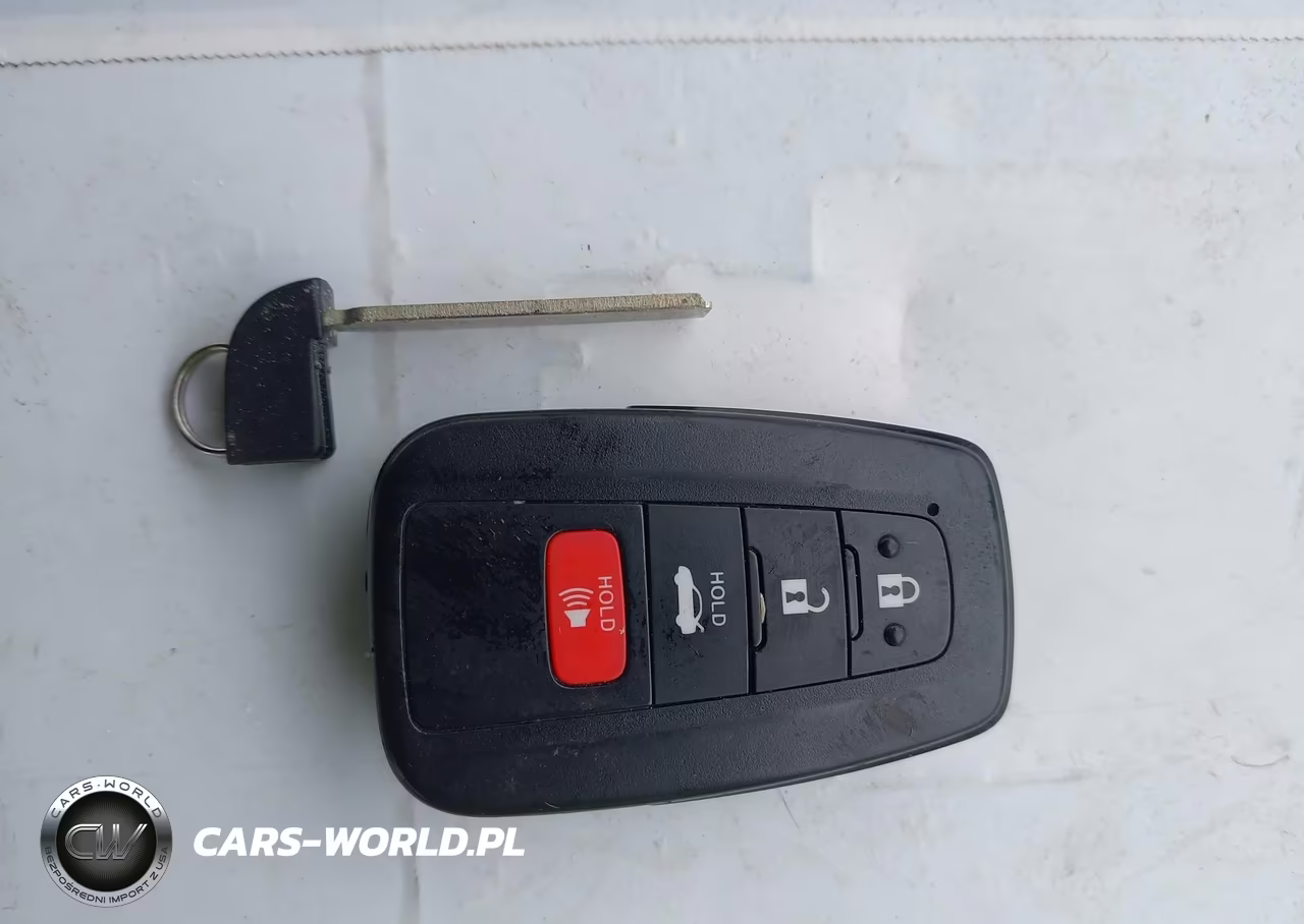 2021 Toyota Corolla Hybrid Le VIN:JTDEAMDE9MJ015998 - 11