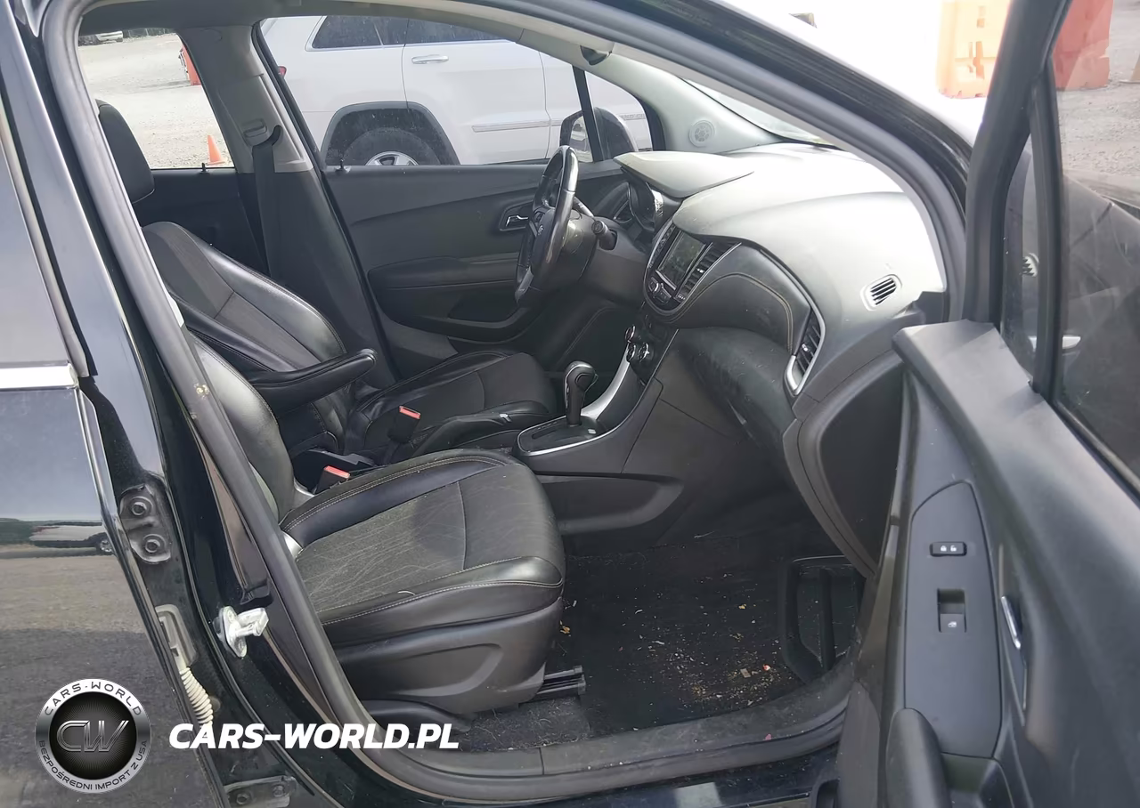 2019 Chevrolet Trax Lt VIN:3GNCJPSB3KL290278 - 5
