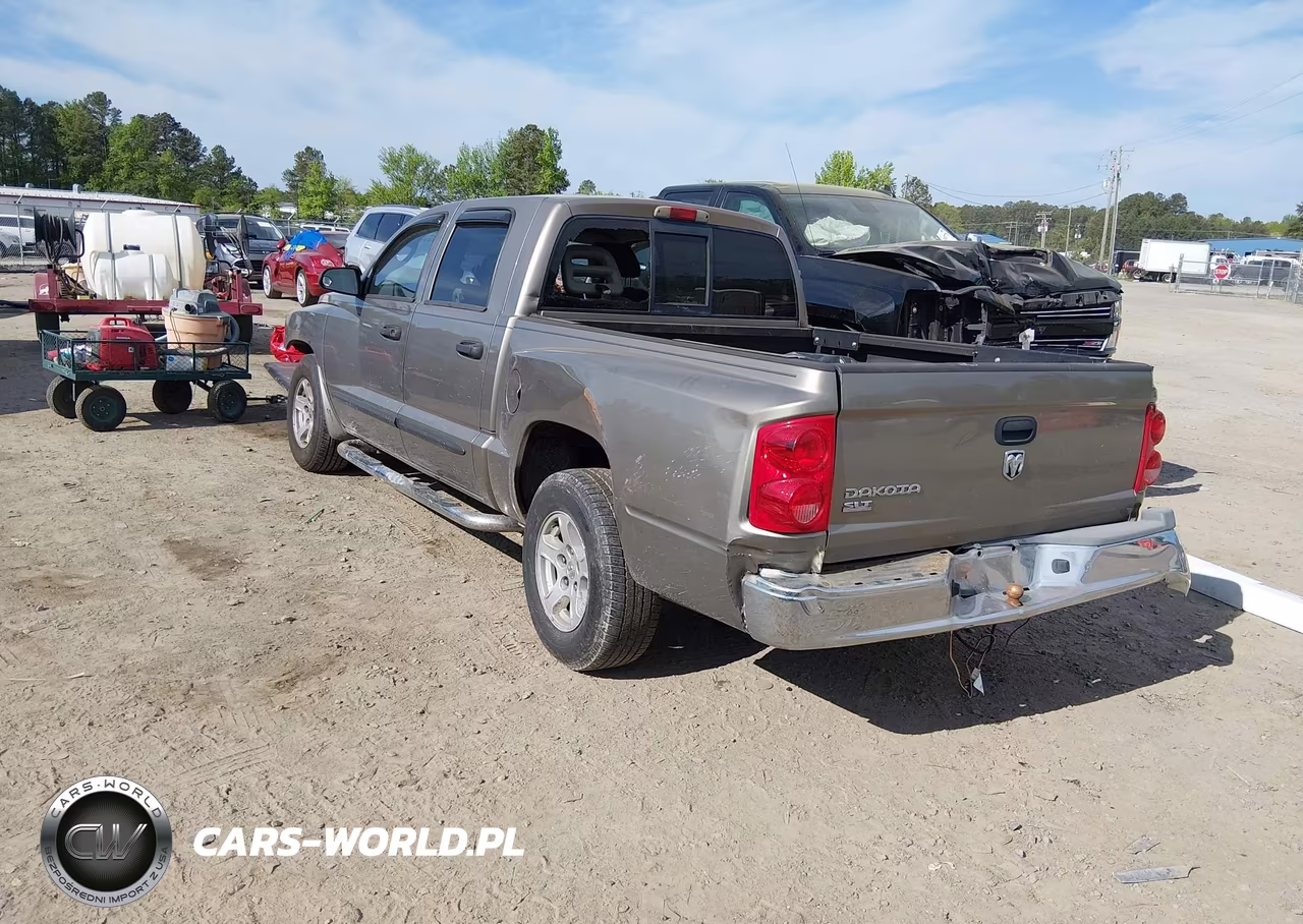2007 Dodge Dakota Slt VIN:1D7HE48KX7S192761 - 3