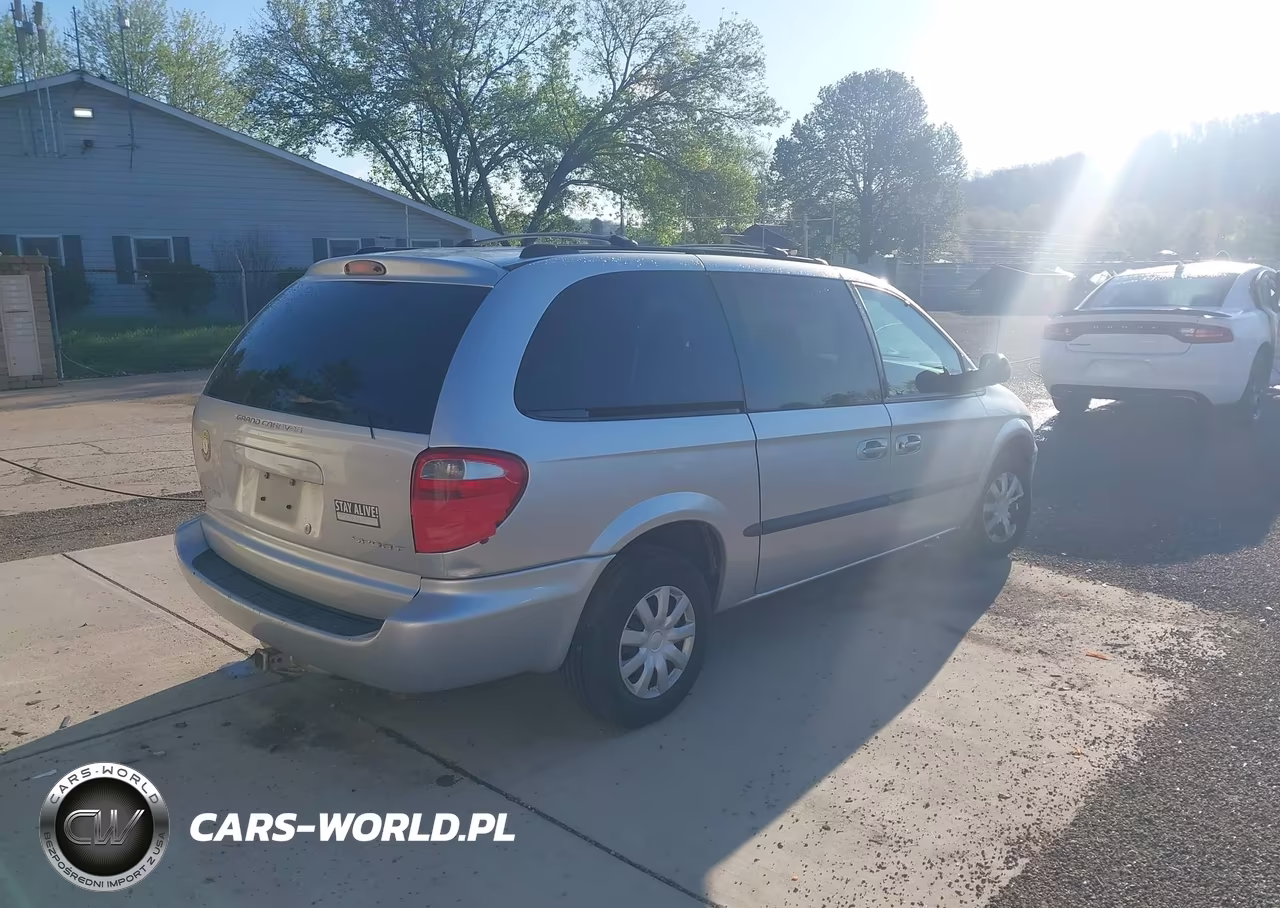 2002 Dodge Grand Caravan Sport VIN:2B4GP44362R585260 - 4