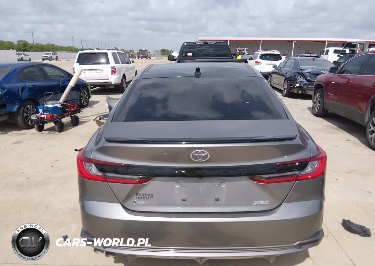 2025 Toyota Camry Xse VIN:4T1DAACK3SU534263 - 16