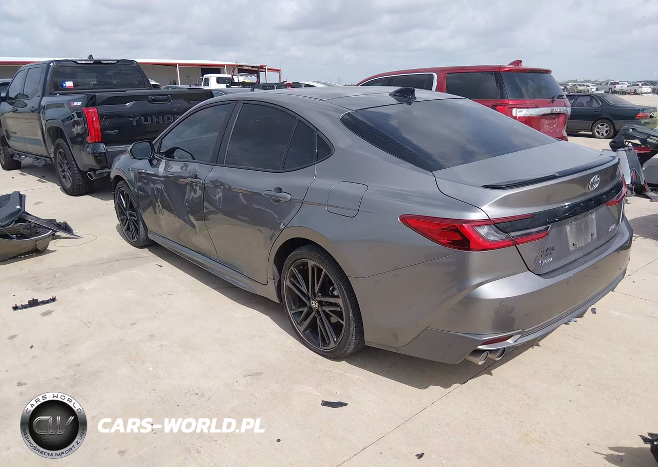 2025 Toyota Camry Xse VIN:4T1DAACK3SU534263 - 3