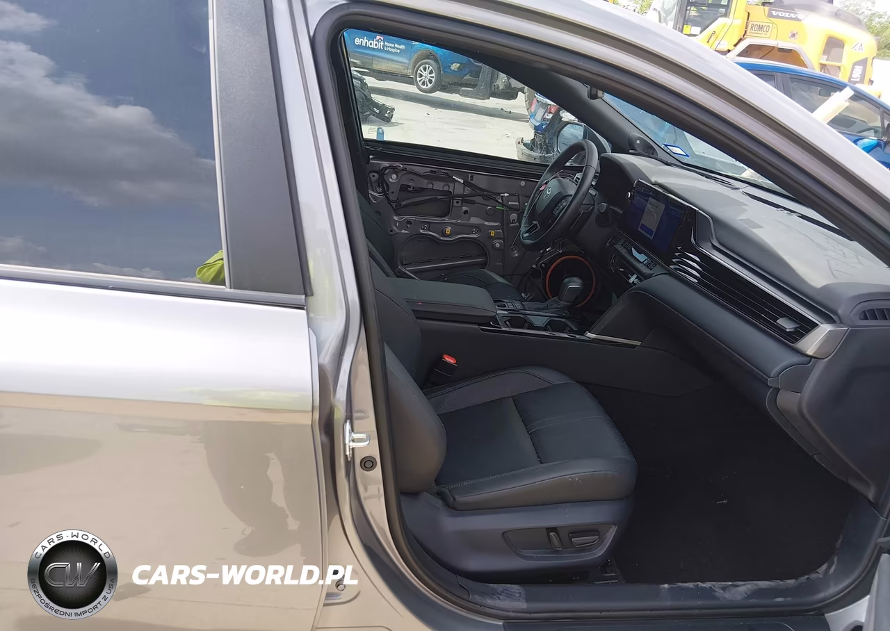 2025 Toyota Camry Xse VIN:4T1DAACK3SU534263 - 5