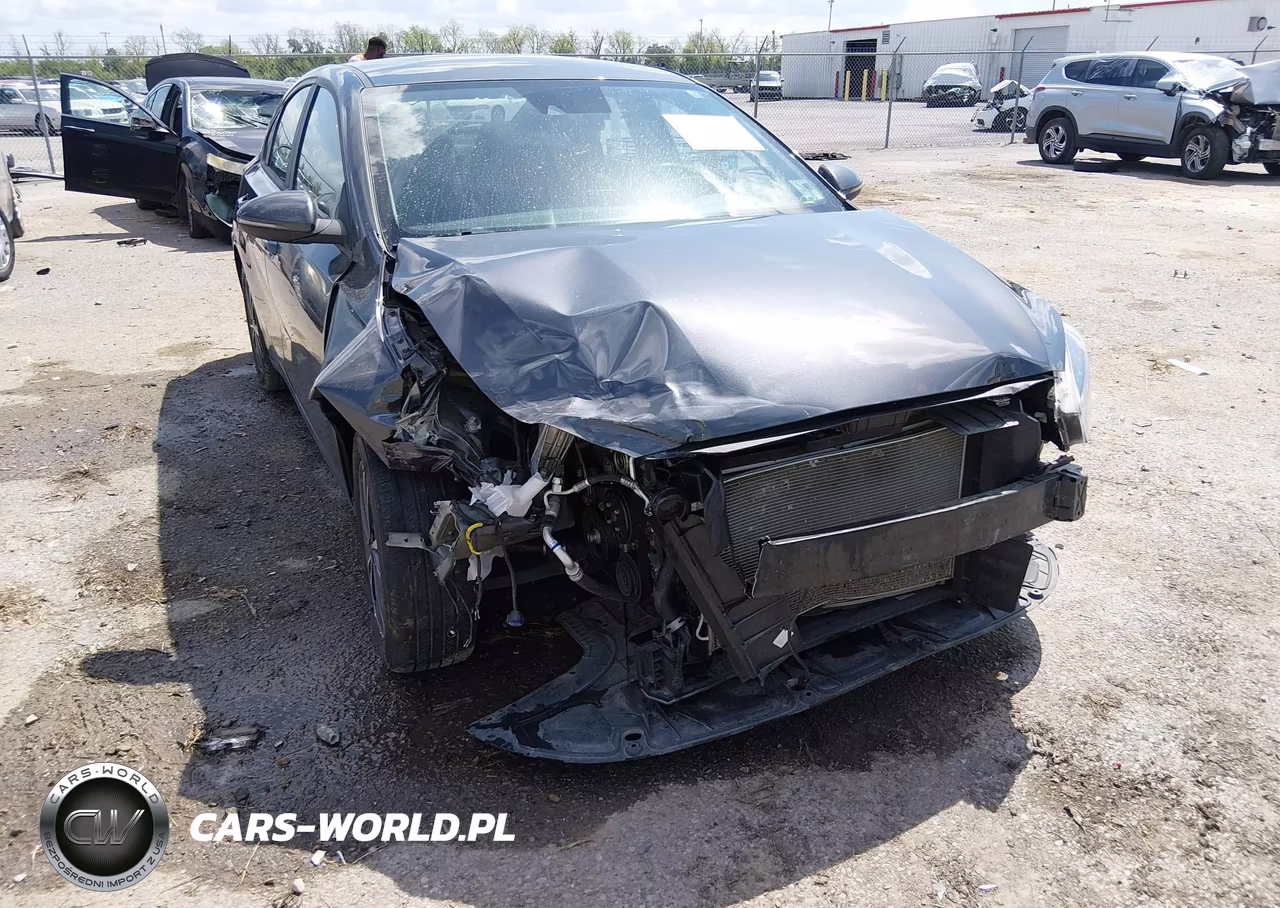 2023 Kia Forte Lxs VIN:3KPF24AD4PE653428 - 6