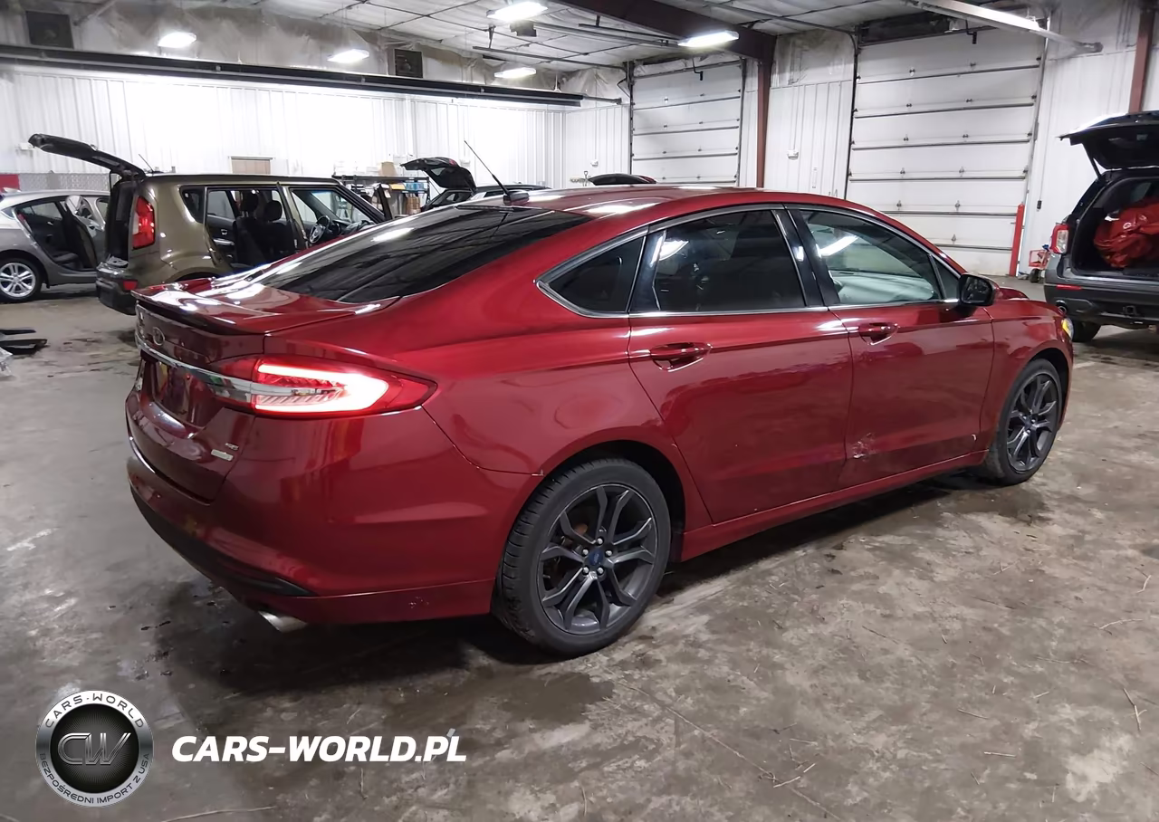 2018 Ford Fusion Se VIN:3FA6P0HD4JR145157 - 4