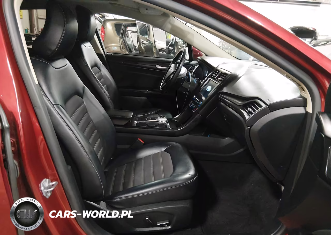2018 Ford Fusion Se VIN:3FA6P0HD4JR145157 - 5