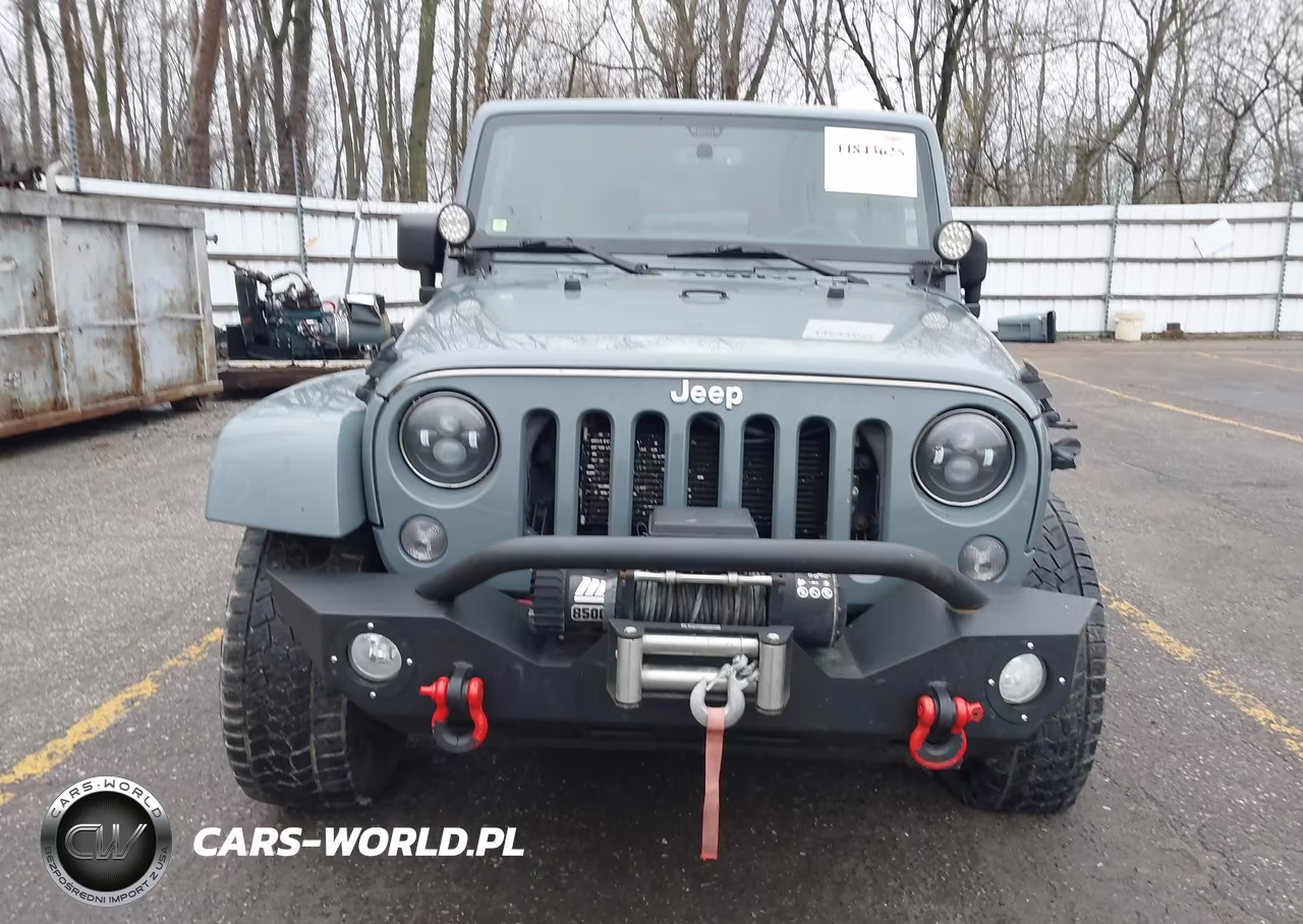 2015 Jeep Wrangler Unlimited Sahara VIN:1C4BJWEG9FL600960 - 12