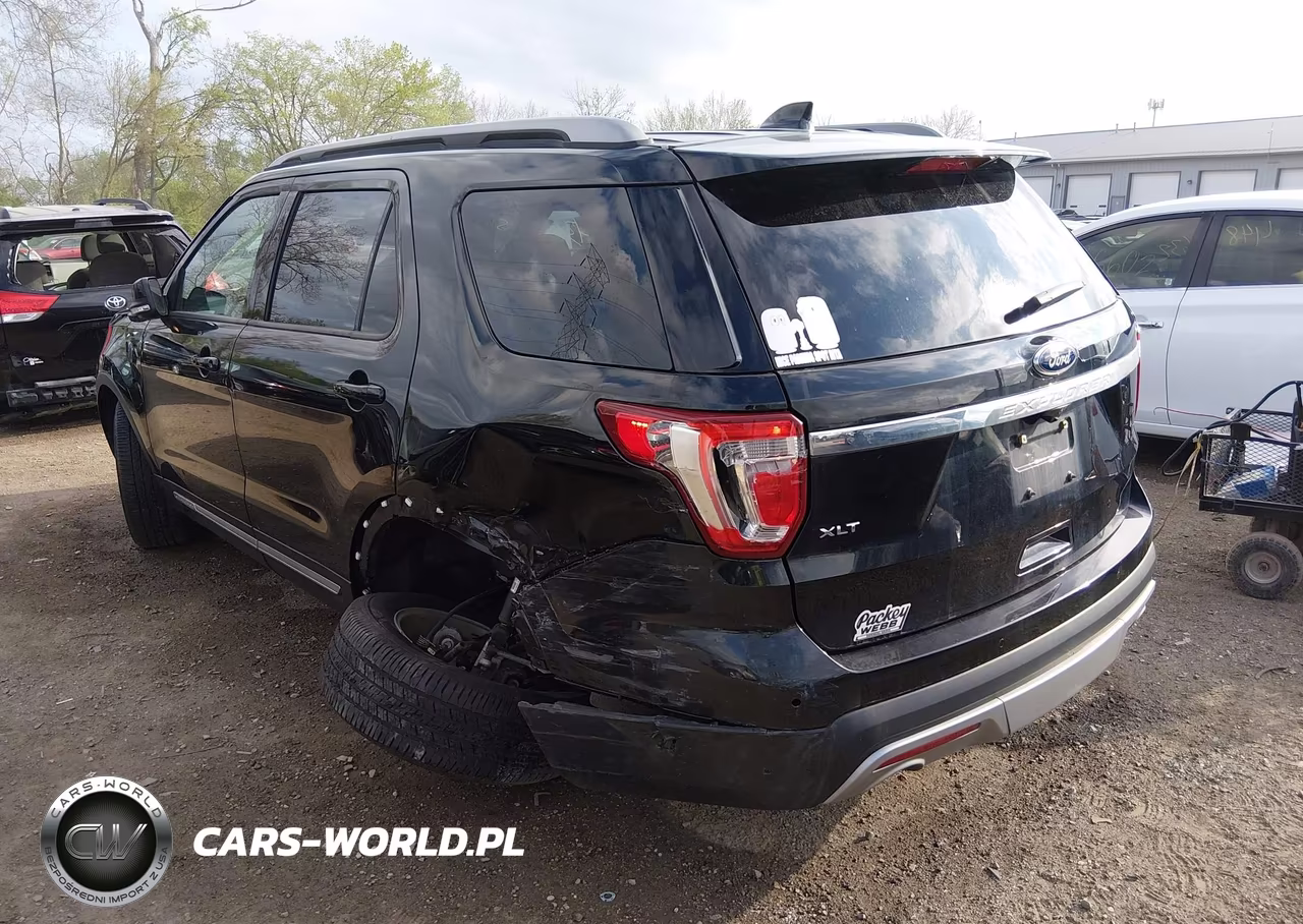 2017 Ford Explorer Xlt VIN:1FM5K7D84HGD50500 - 3