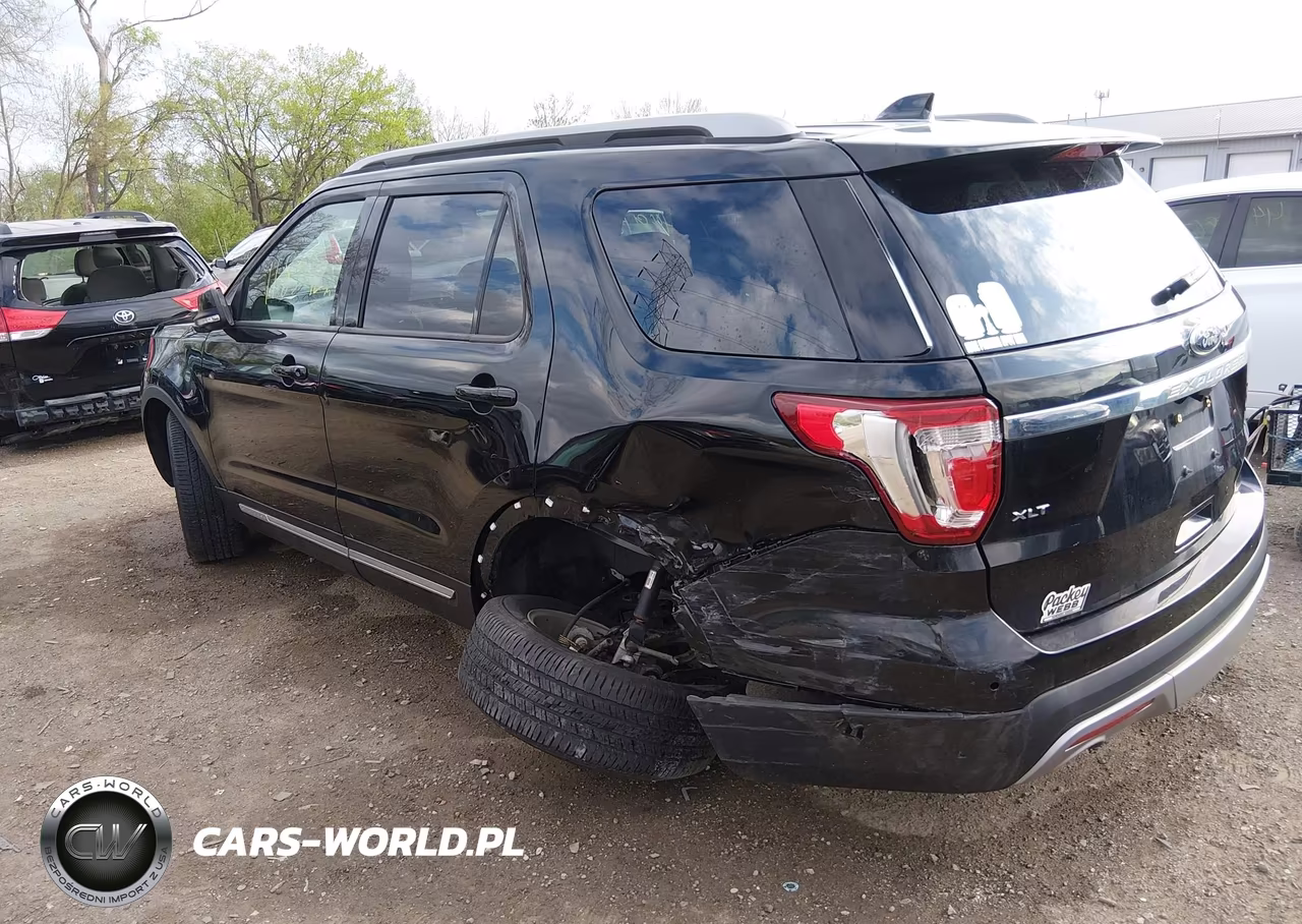 2017 Ford Explorer Xlt VIN:1FM5K7D84HGD50500 - 6